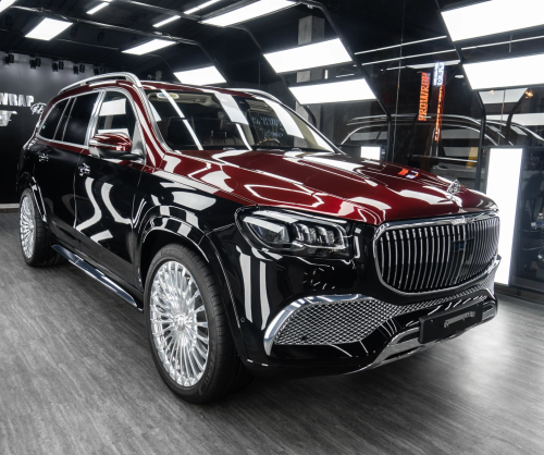 Dán đổi màu xe Mercedes-Maybach GLS600 Black & Red