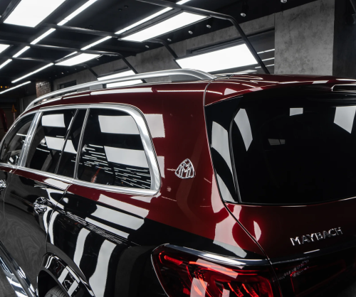 Dán đổi màu xe Mercedes-Maybach GLS600 Black & Red