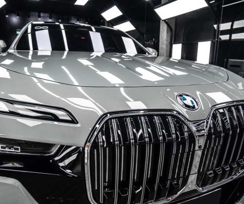 Dán đổi màu xe BMW 7 Series Gloss Volcanic Gray