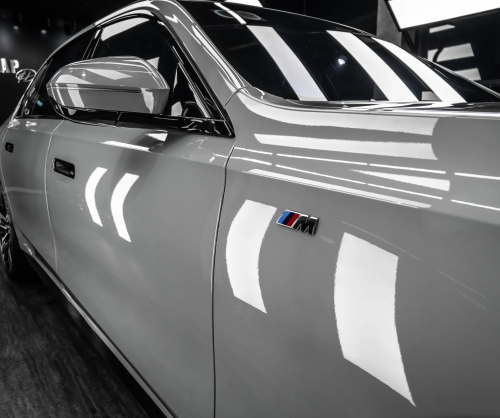 Dán đổi màu xe BMW 7 Series Gloss Volcanic Gray