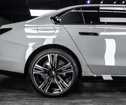Dán đổi màu xe BMW 7 Series Gloss Volcanic Gray