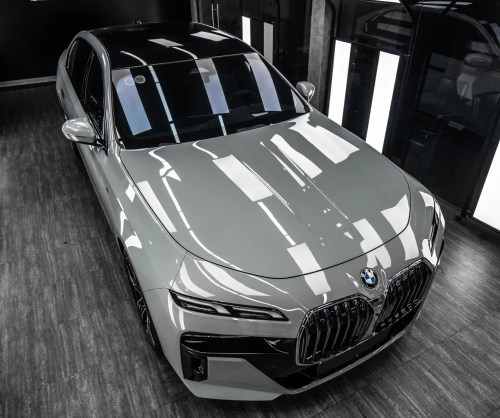 Dán đổi màu xe BMW 7 Series Gloss Volcanic Gray