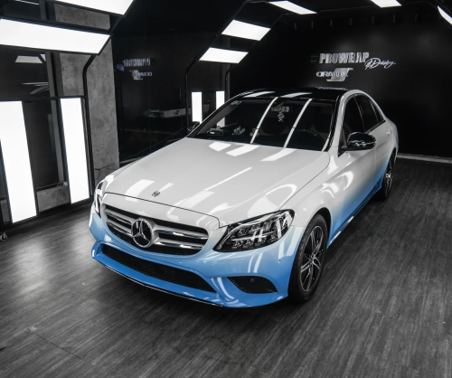 Dán đổi màu xe Mercedes C200 Ombre White - Blue