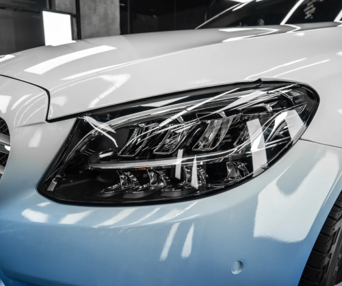 Dán đổi màu xe Mercedes C200 Ombre White - Blue