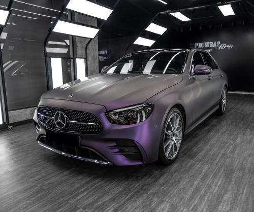 Dán đổi màu xe Mercedes E300 Matte Deep Purple