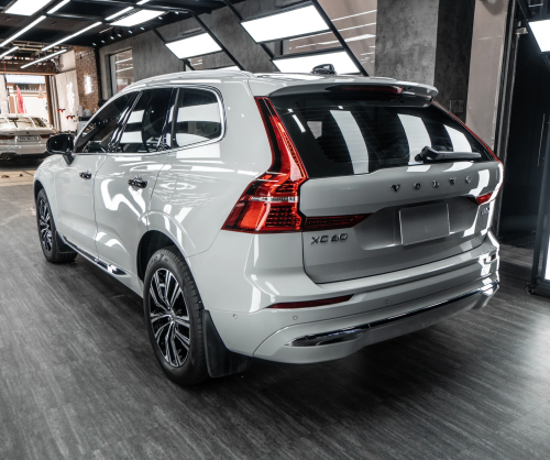 Dán đổi màu xe Volvo XC60 Gloss Volcanic Gray