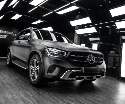 Dán đổi màu xe Mercedes GLC250 Matte Black