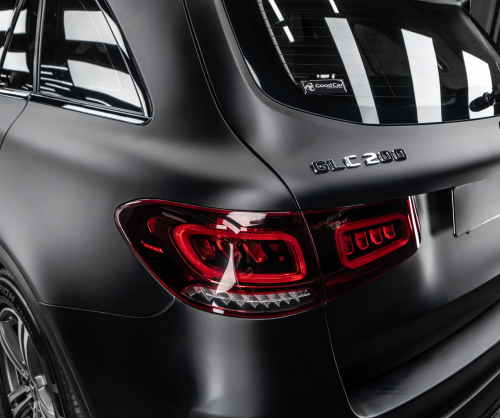 Dán đổi màu xe Mercedes GLC250 Matte Black