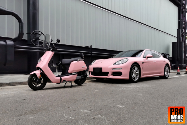 wrap xe, dán đổi màu xe Porsche Panamera wrap gloss pastel pink