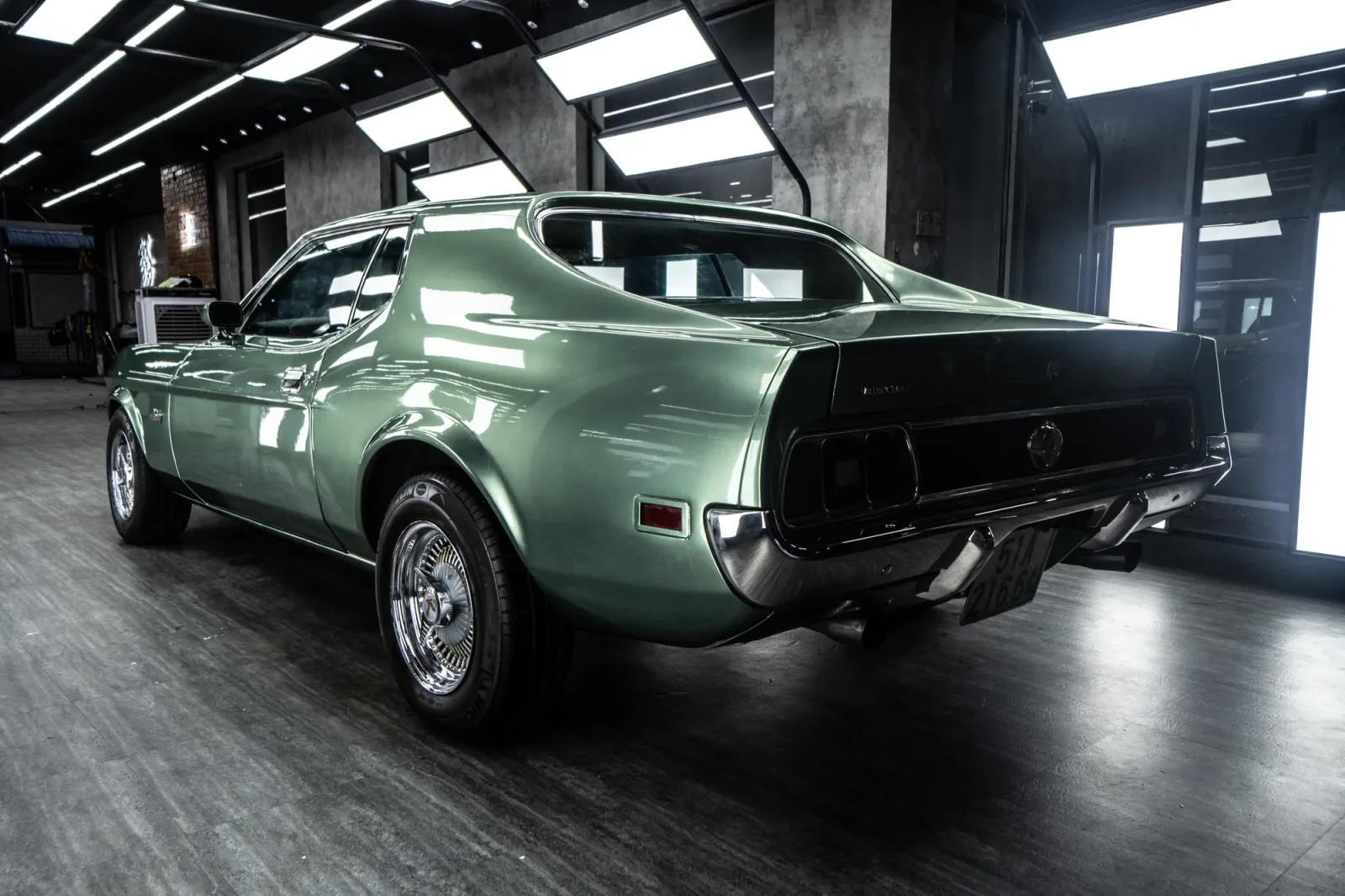 Wrap Ford Mustang 1970 Turquoise Green góc phía sau