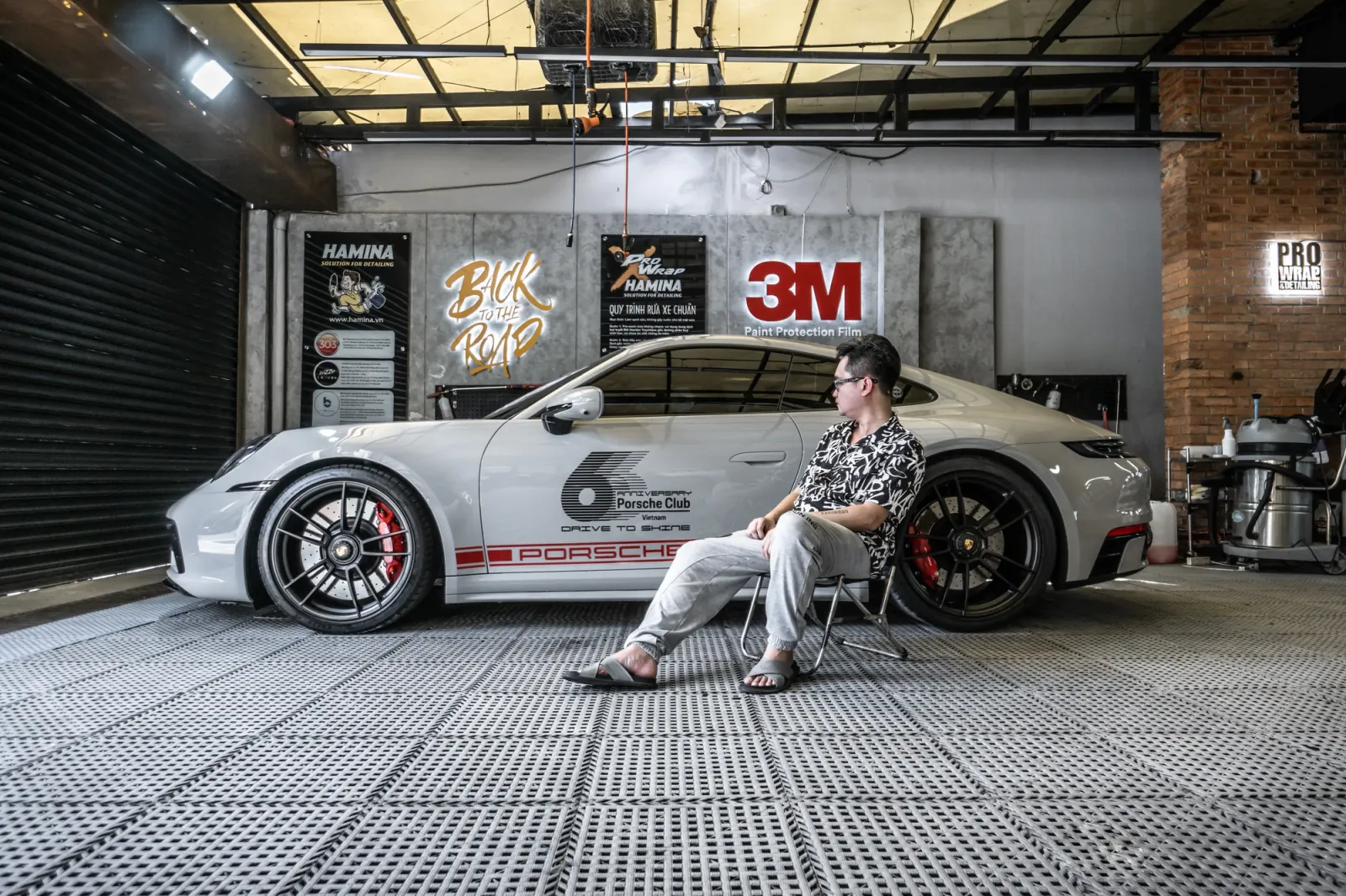 Porsche 911 GTS Gloss Crayon Gray hoàn thiện tại ProWrap
